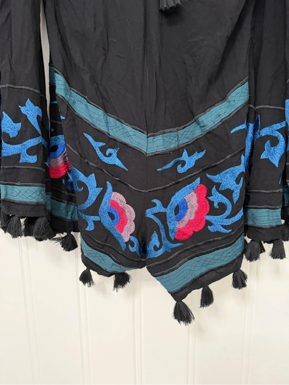 Ultra RARE Free People Bali Embroidered Romper NWT Tassel Boho Festival size 4 - Picture 7 of 14
